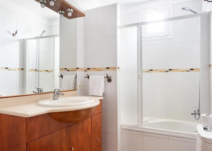 Live Caletillas Garoe Con Terraza Piso Familiar アパート *