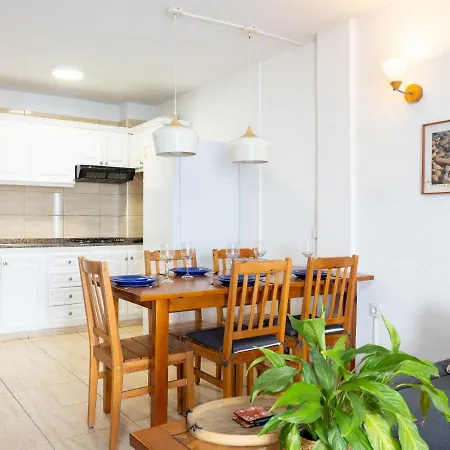 Live Caletillas Garoe Con Terraza Piso Familiar Apartment